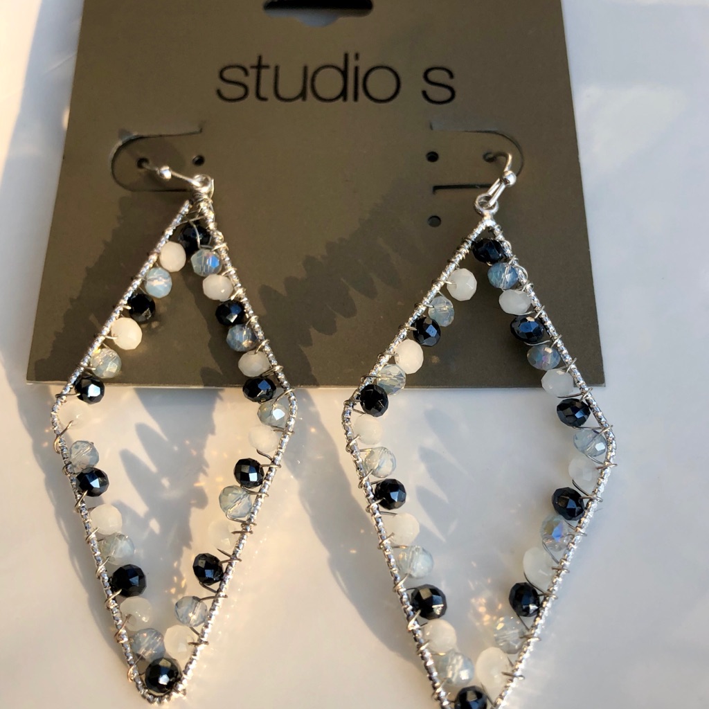 Studio S White And Gray Beaded Wire Earrings - New